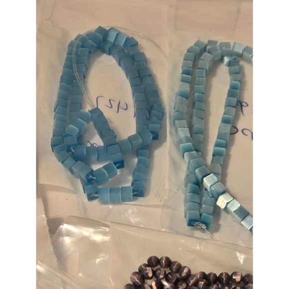 Assorted Glass Beads Crafting Supplies Jewelry Making Lot New Mixed Colors #209 - Picture 6 of 16